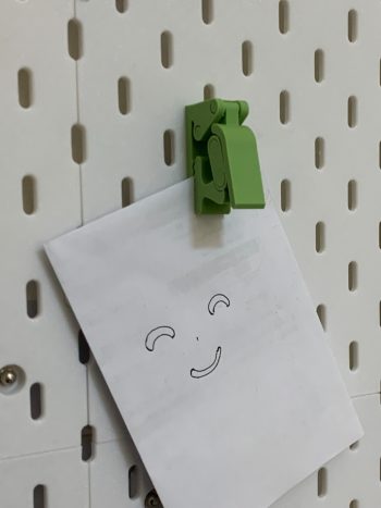 Quick-Release Photo Clip for Pegboard